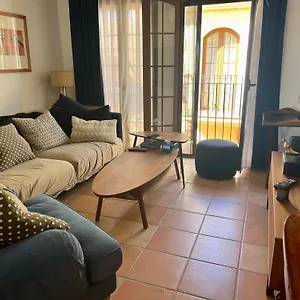 https://apt-luxury-penthouse.es-andalucia.com