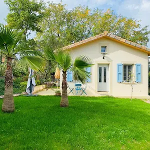 https://le-saint-marin.hotels-rhonealpes.com